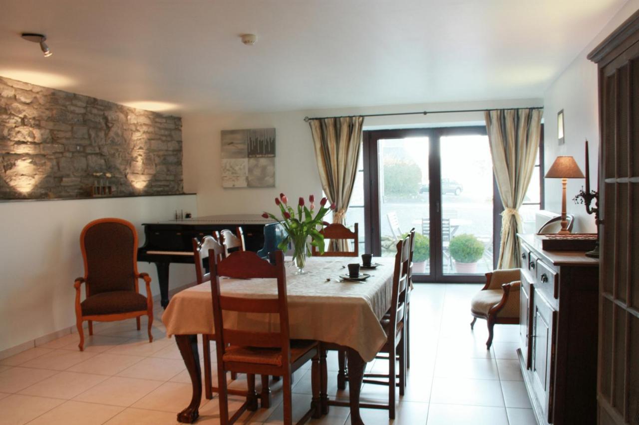 B&B Chession Falaën Dış mekan fotoğraf